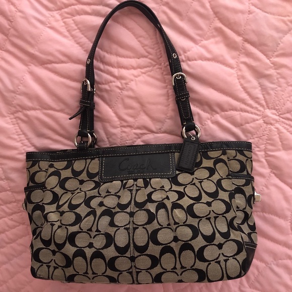 Coach Handbags - Coach handbag